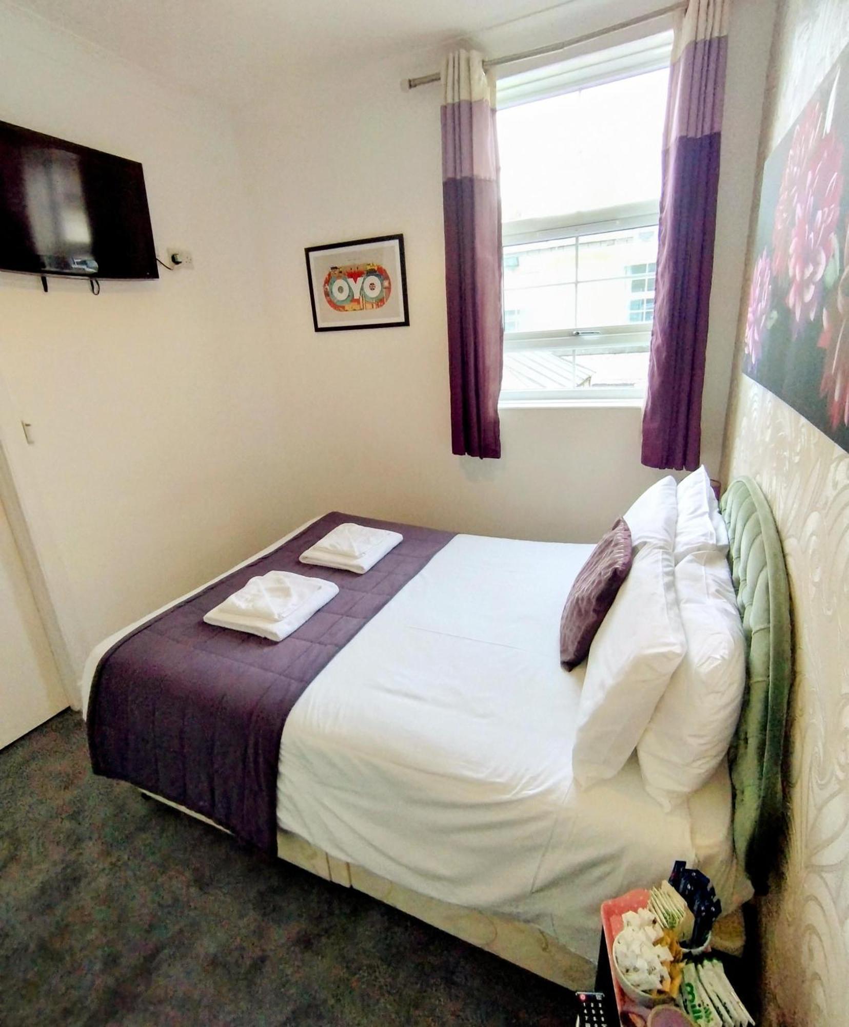 Oyo Gin House Hotel Greenock Ngoại thất bức ảnh