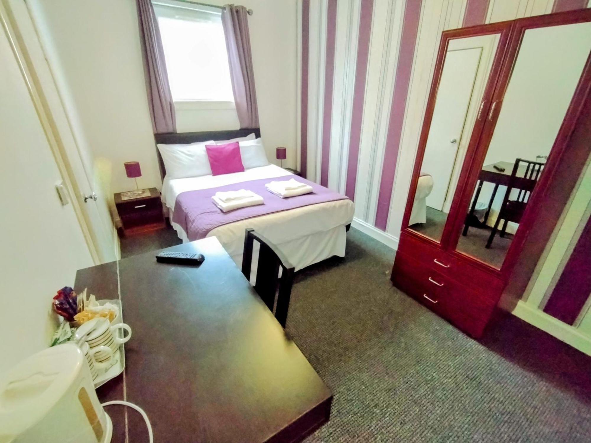 Oyo Gin House Hotel Greenock Ngoại thất bức ảnh