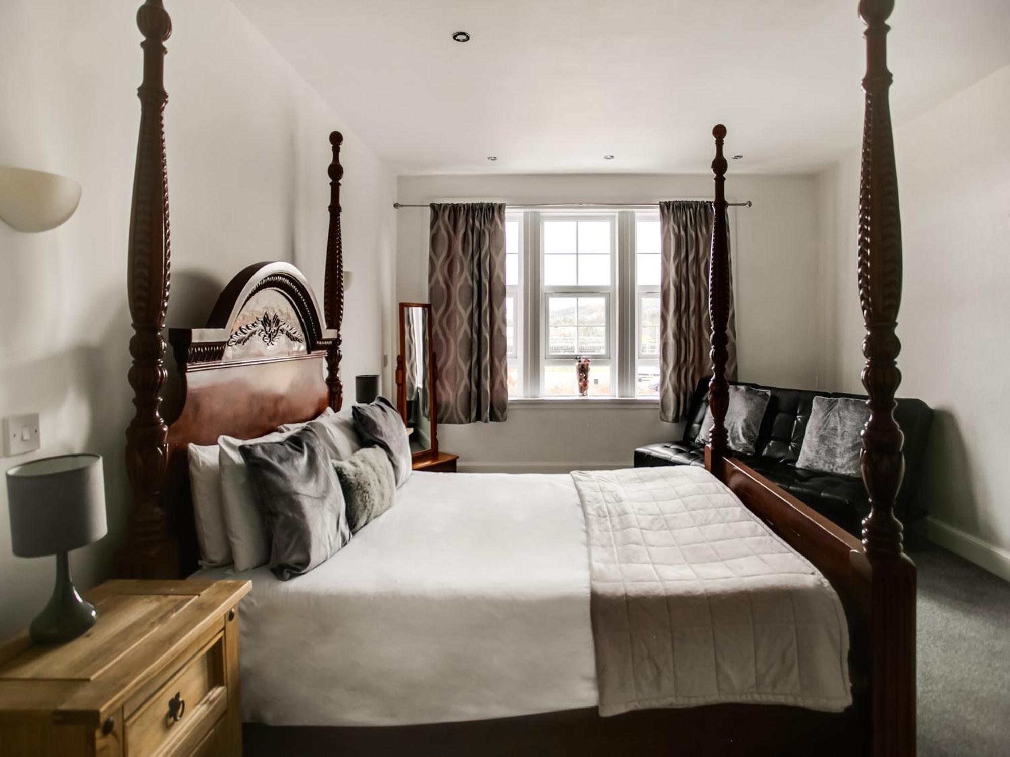 Oyo Gin House Hotel Greenock Ngoại thất bức ảnh