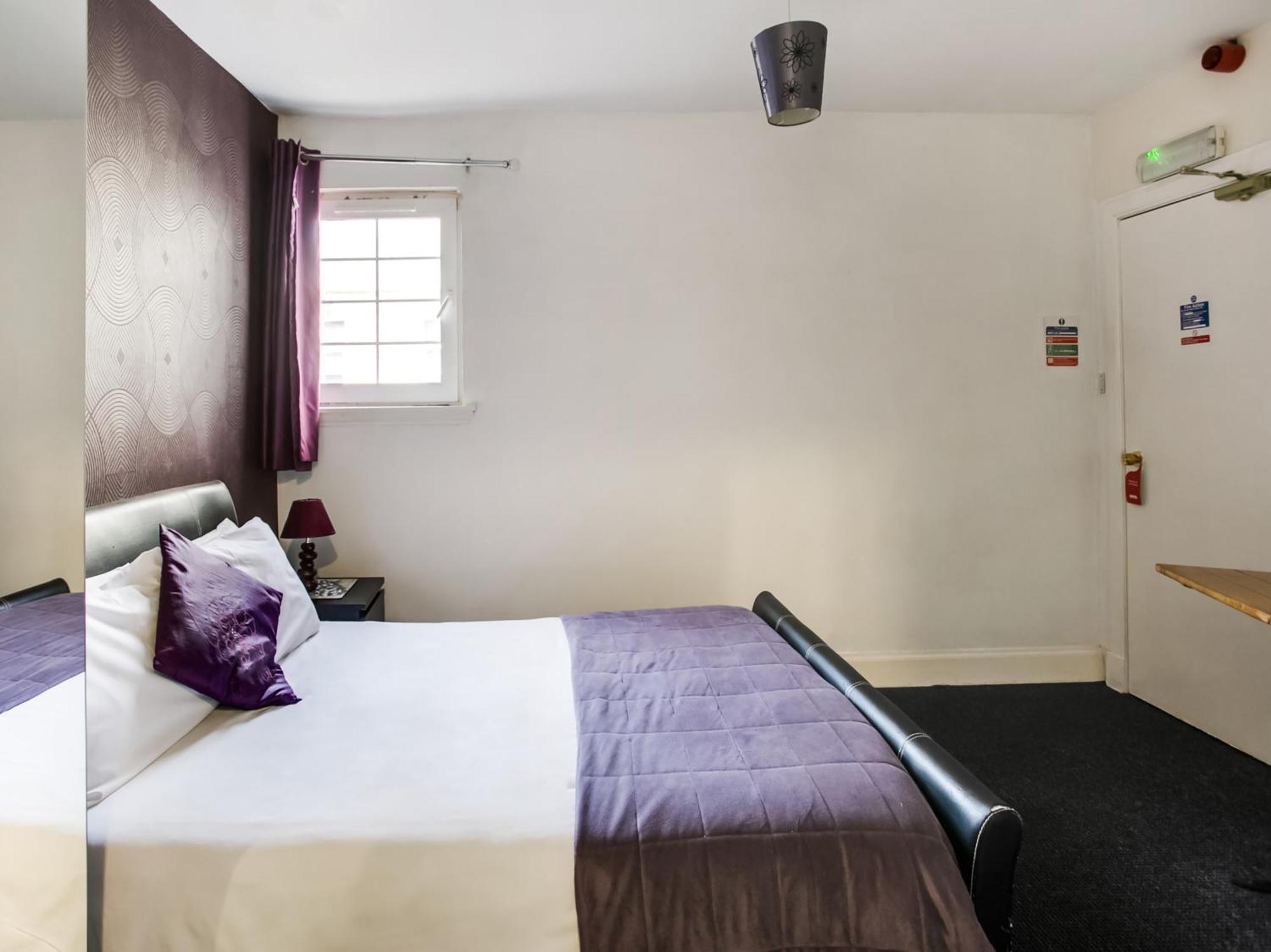 Oyo Gin House Hotel Greenock Ngoại thất bức ảnh